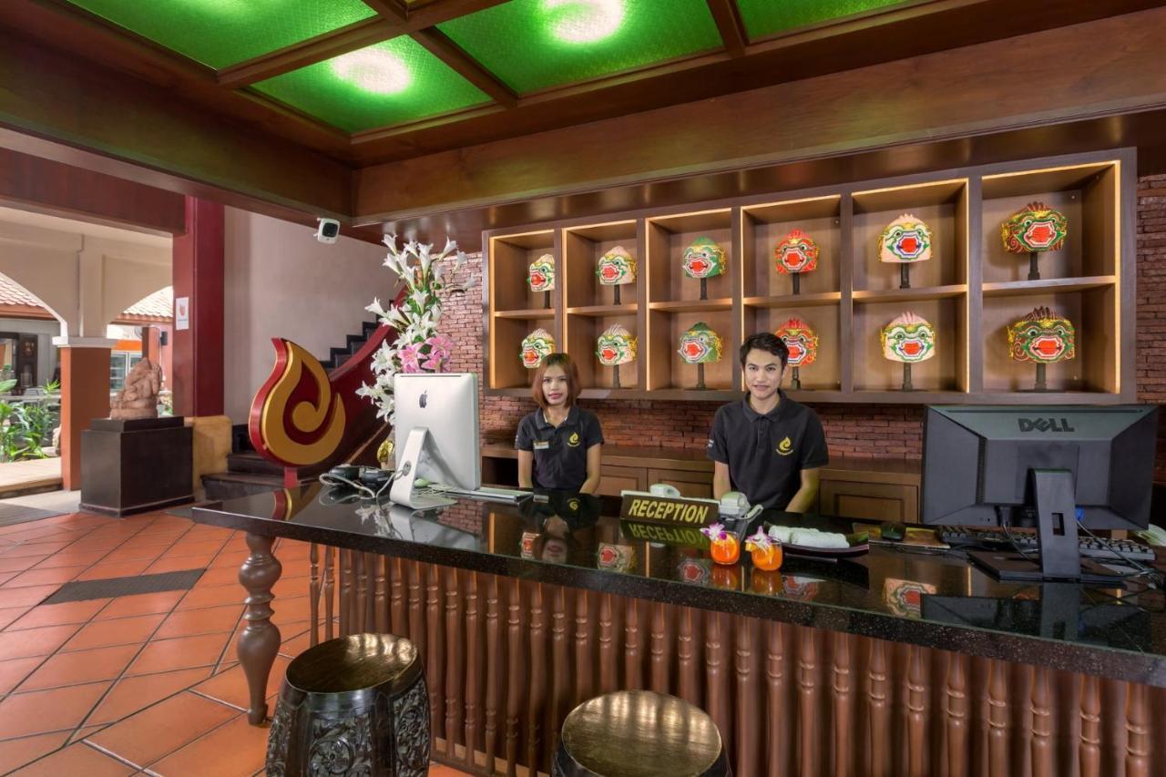The Top Patong Resort Extérieur photo